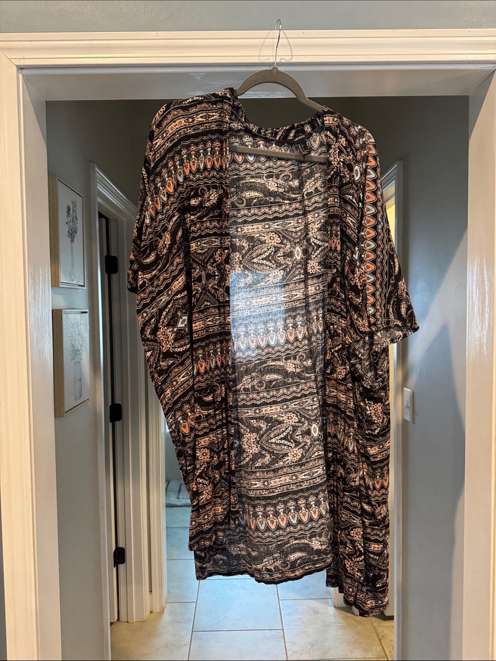 Forever 21 Black & Rust Patterned Open Kimono